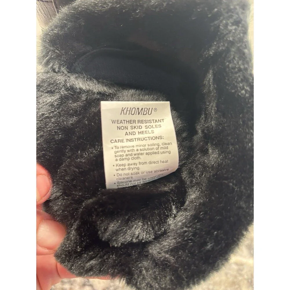 Khombu‎ Women’s Size 9 Waterproof Black Winter Boots Flaw